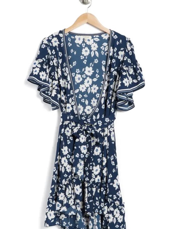 Max Studio Dresses & Skirts - Max Studio Navy Floral V-Neck Tiered Midi Dress with Self-Tie Belt